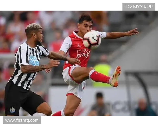 米德尔斯堡俱乐部迎来新主帅球队阵容调整备战新赛季