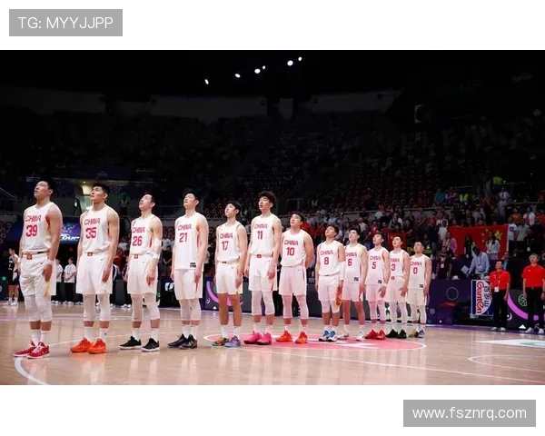 中国男篮力克日本队晋级亚洲杯四强 杨鸣带领年轻阵容展现新气象