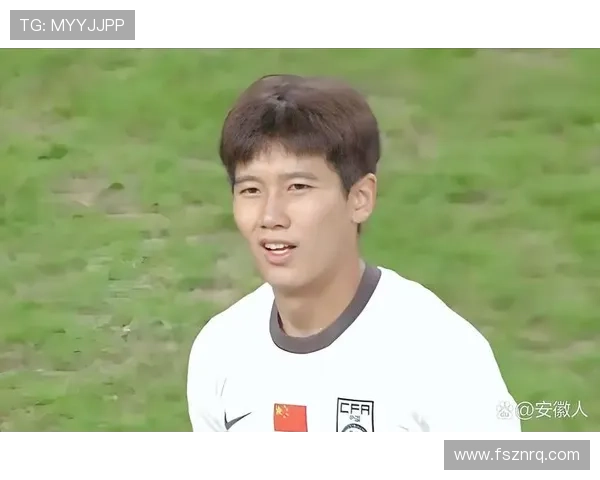 世界杯小组赛激战正酣 中国队迎战劲敌 争夺晋级资格关键战