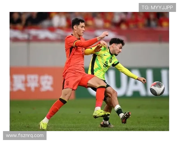 中国足球队备战亚洲杯引关注 新主帅带领球队开启全新征程